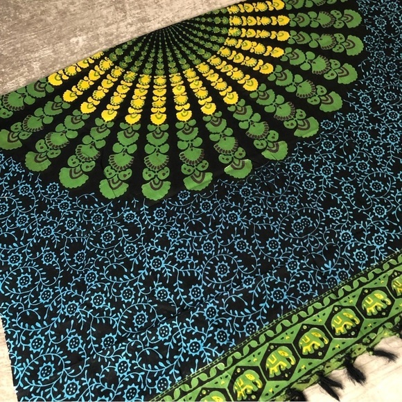 Scarf wrap coverup approximately 62” x 42” mandala bohemian hippie elephant - Picture 1 of 10